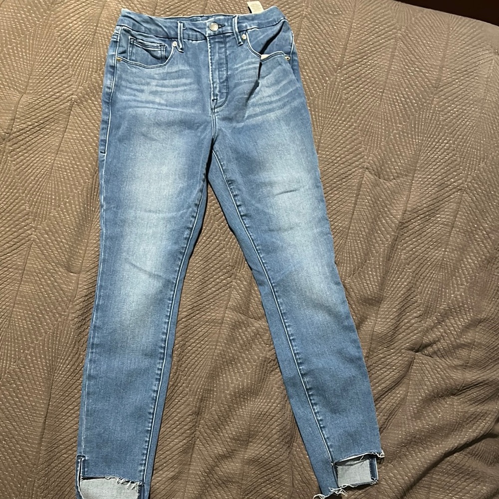 Good American Light Blue Ankle Jeans
